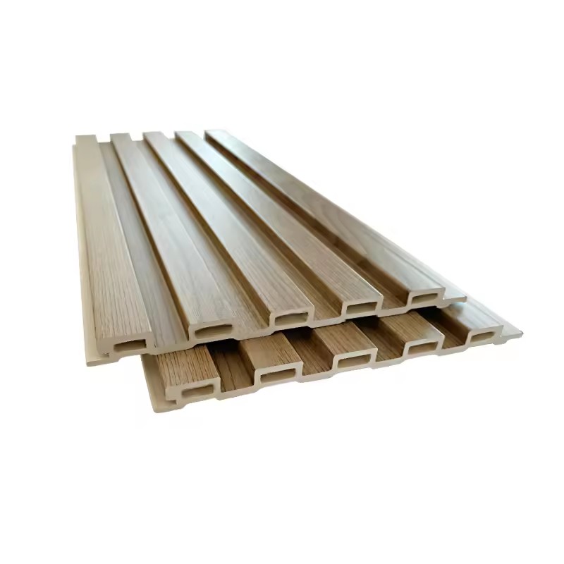 Koristeellinen puusyistä sisäseinäpaneeli