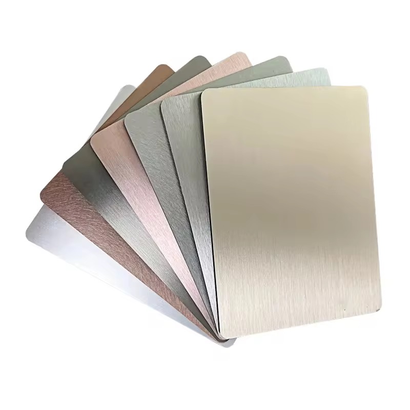 Metallirakenteinen törmäystä estävä tapetti